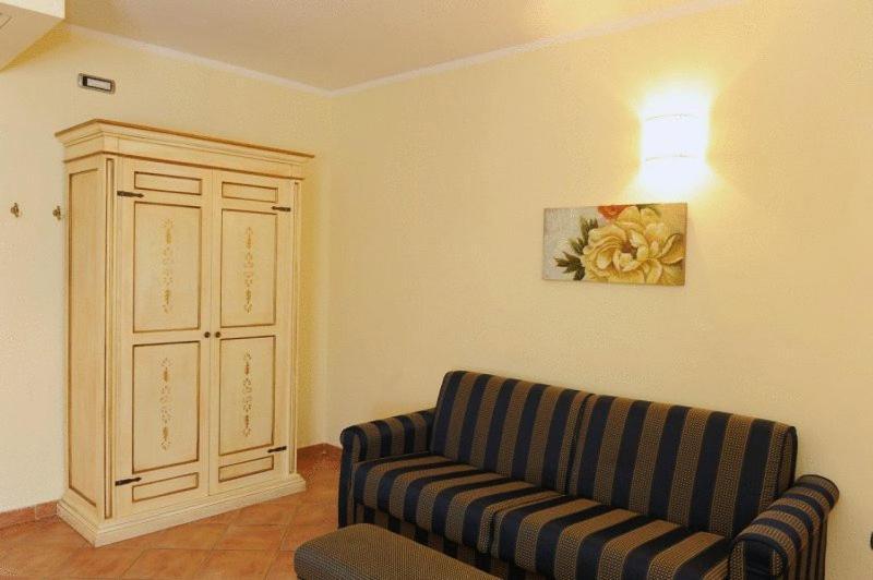 Hotel Urbano V Montefiascone Cameră foto